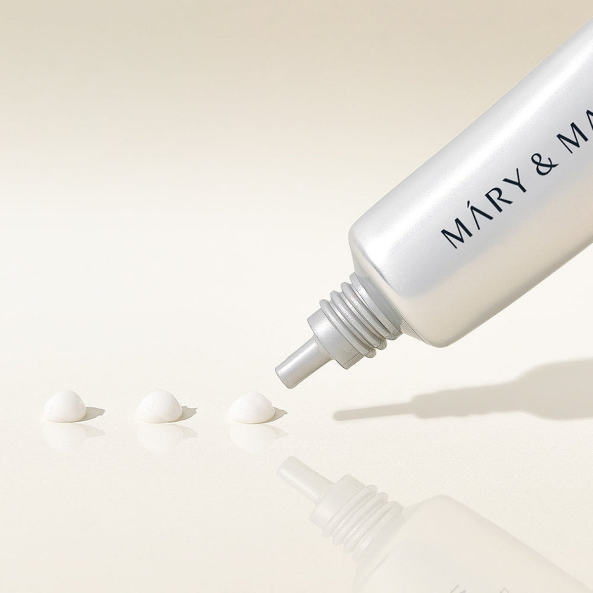 Mary & May Tranexamic Acid + Glutathione Paakių Kremas - 30 ml